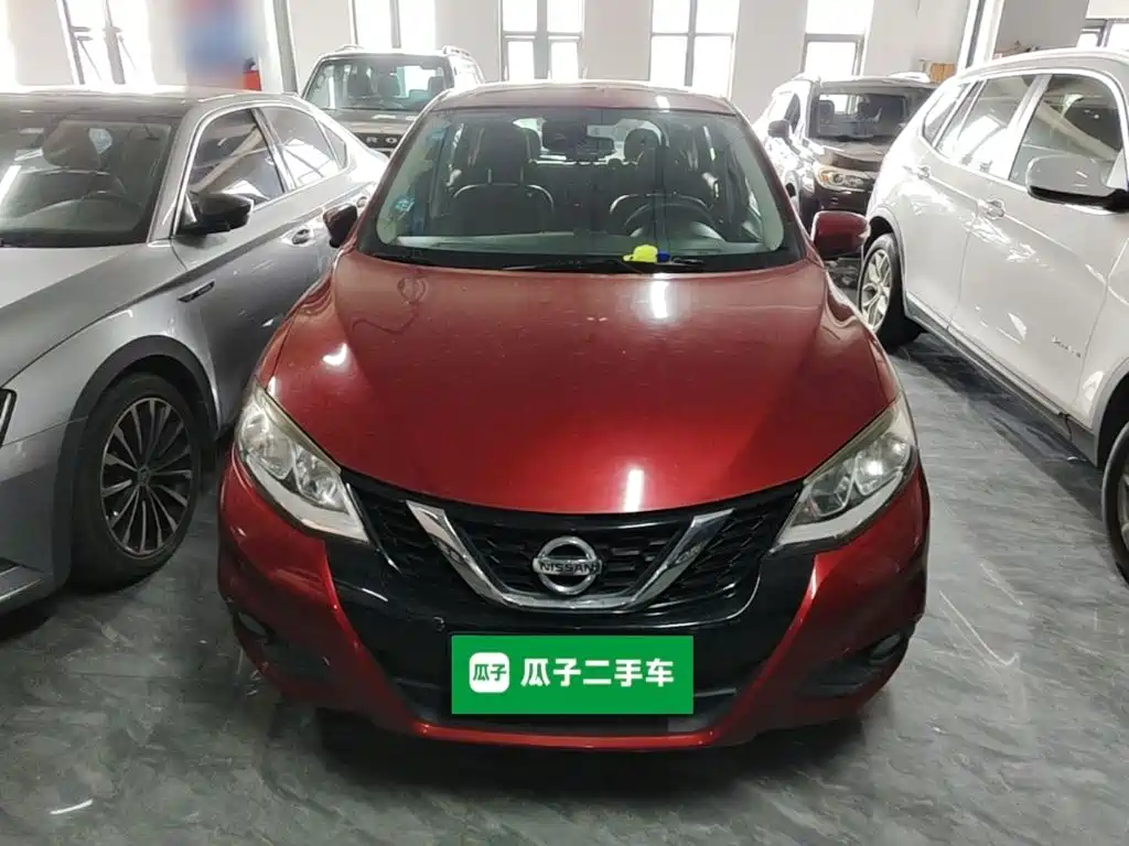 Nissan Tiida — миниатюра 3