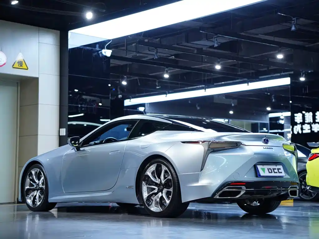 Lexus LC — миниатюра 25