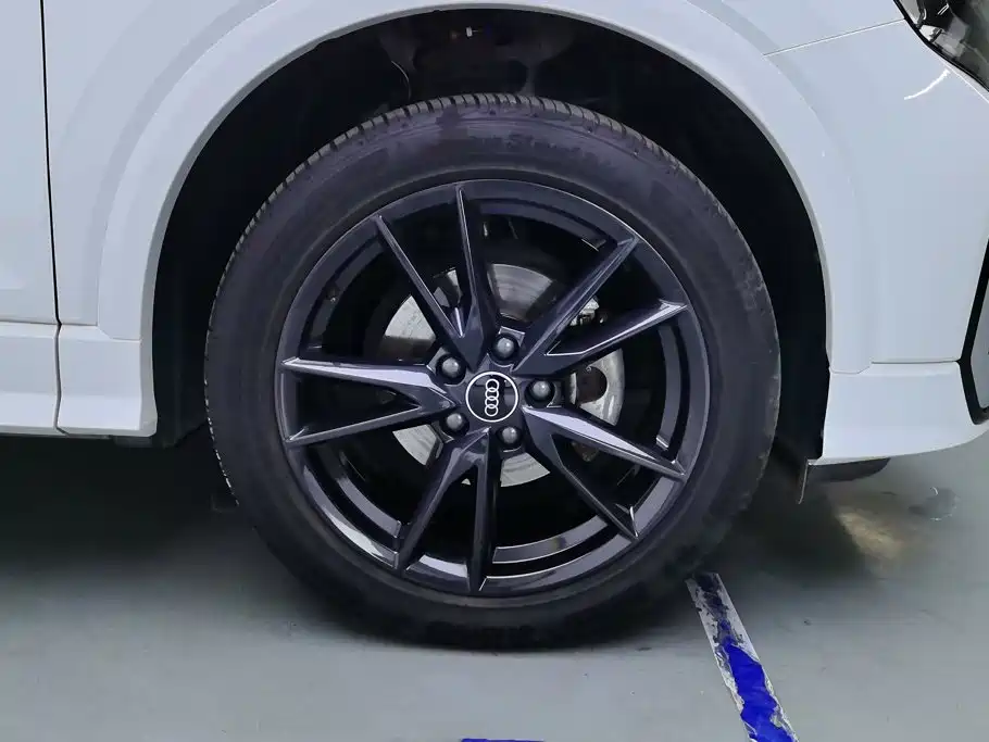 Audi Q2L — миниатюра 6