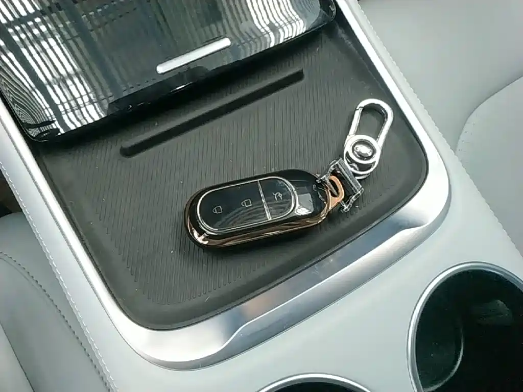 Leapmotor Leapmotor C01 — миниатюра 9