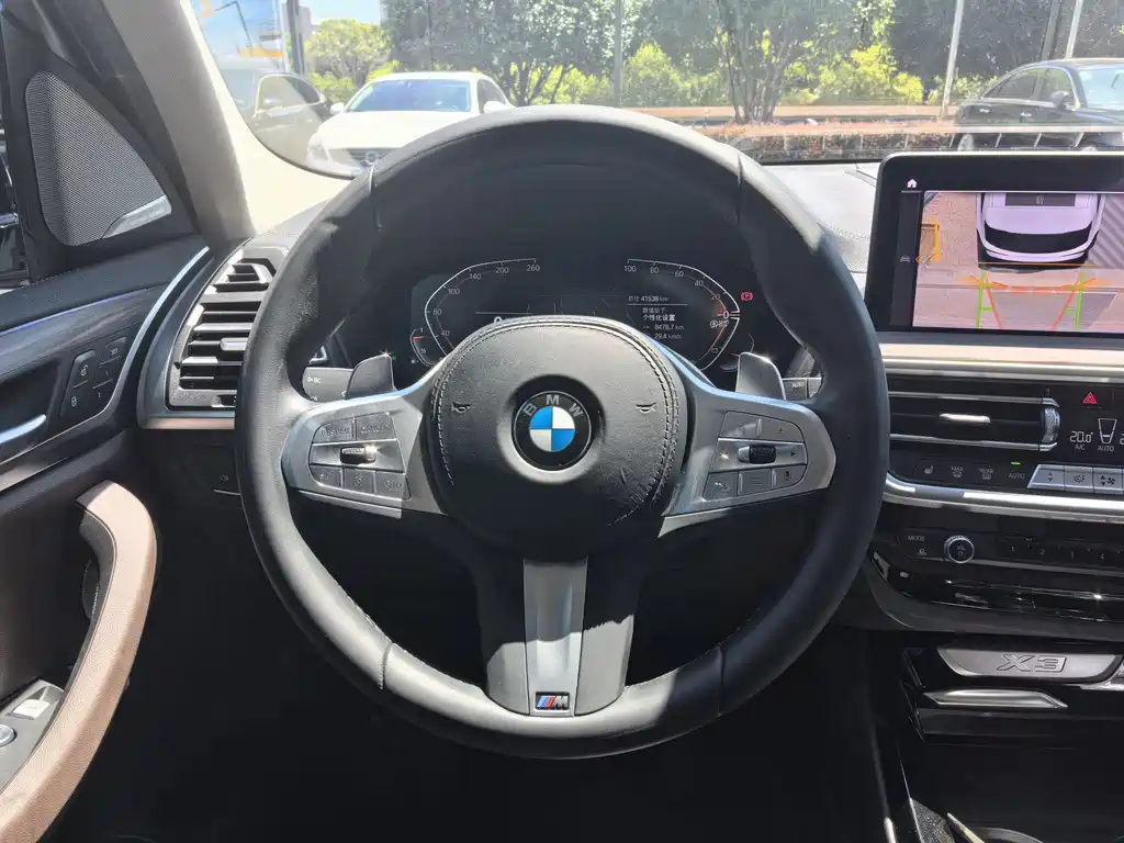 BMW X3 — миниатюра 12