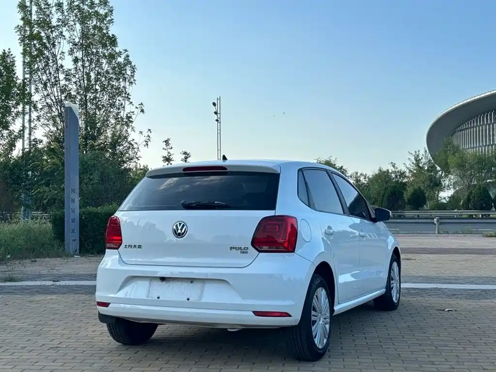 Volkswagen Polo — миниатюра 4