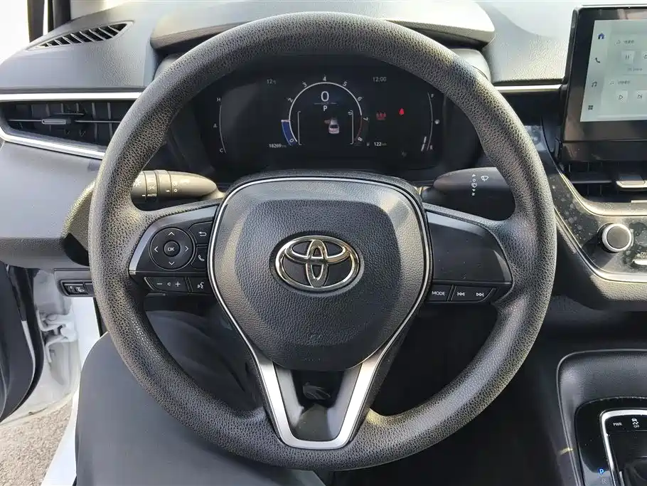 TOYOTA LEI LING