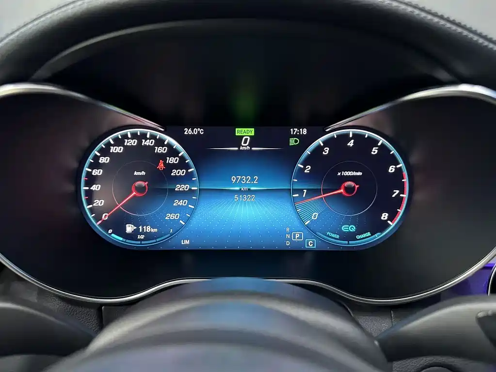 Mercedes-Benz C-Class — миниатюра 12