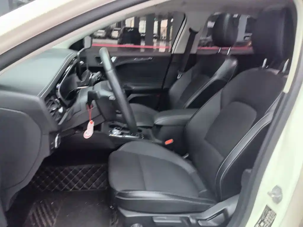 Ford Focus — миниатюра 11