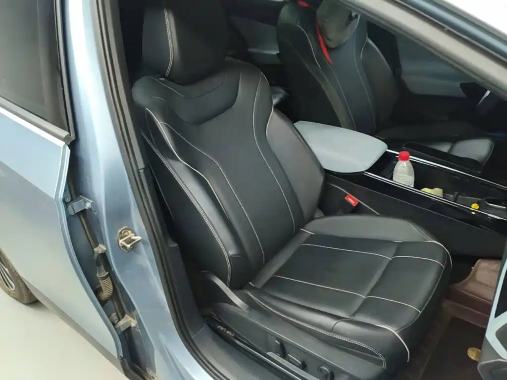 Volkswagen ID.4 X — миниатюра 25