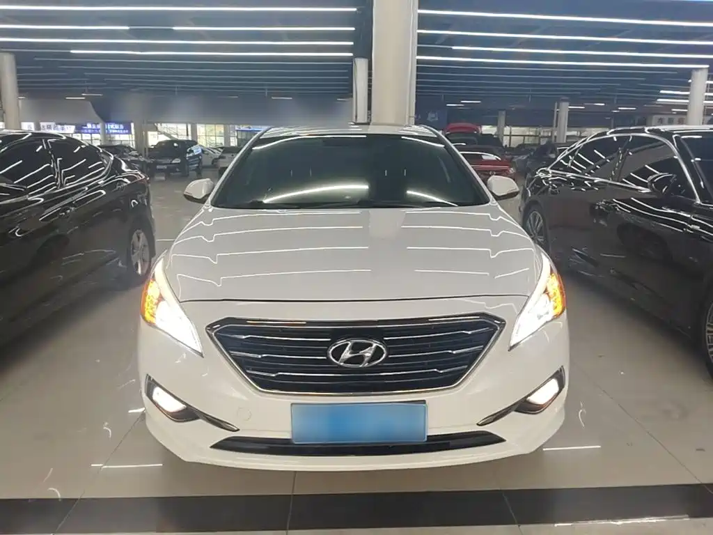 Hyundai Sonata — миниатюра 3