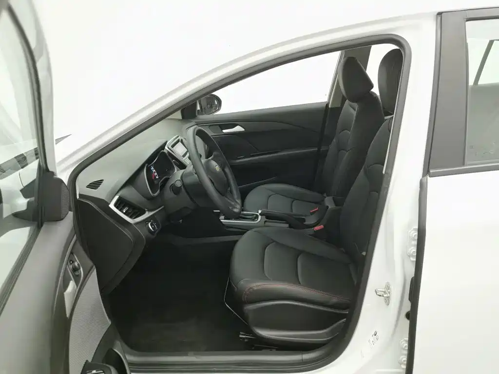 Chevrolet Cavalier — миниатюра 10