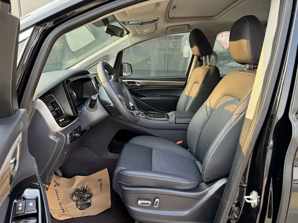 GAC Motor Trumpchi M8 — миниатюра 7