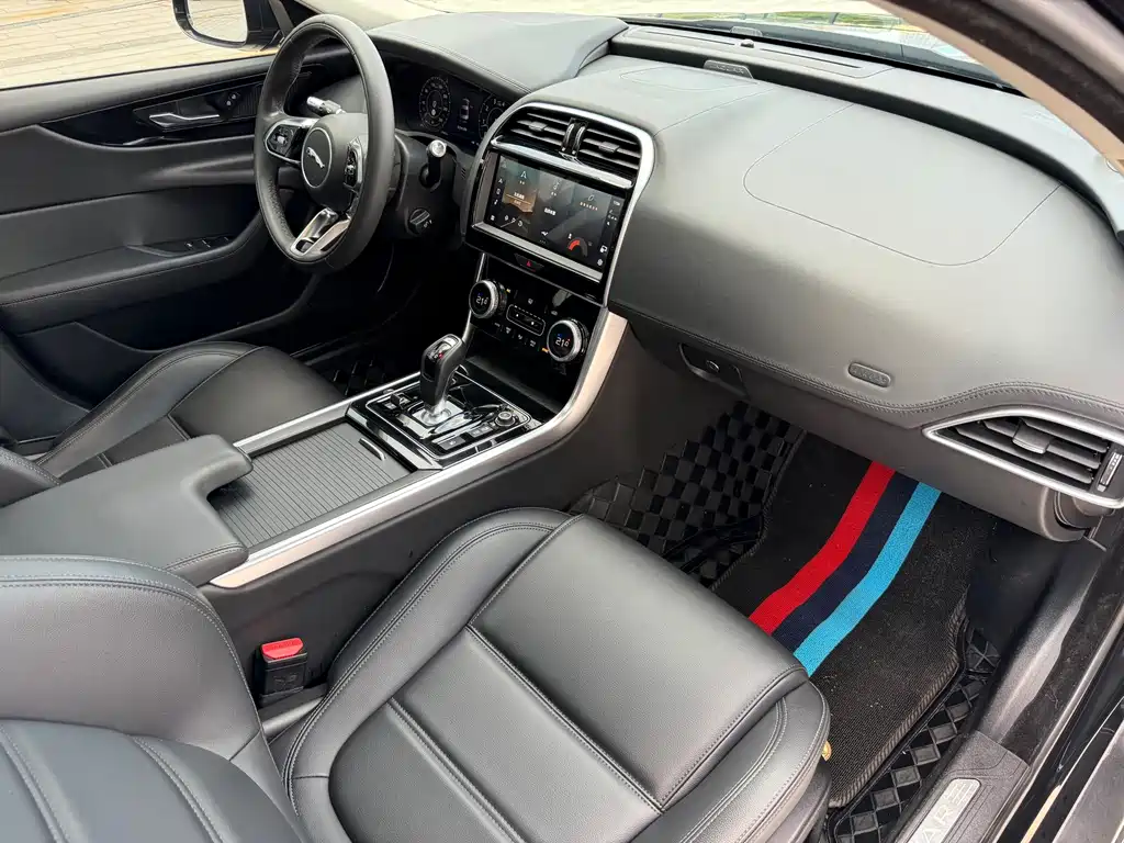 Jaguar XEL — миниатюра 13