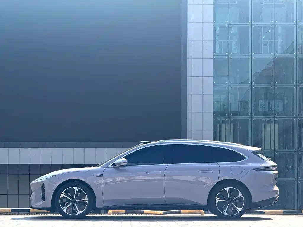 NIO ET5T — миниатюра 9