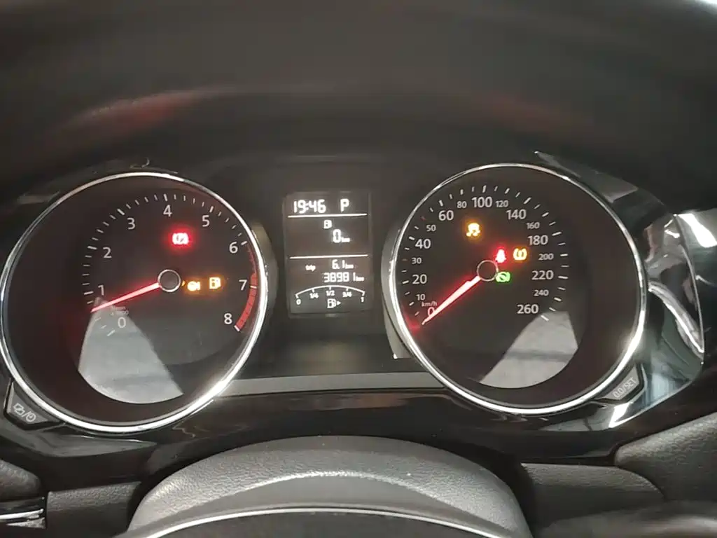 Volkswagen Sagitar — миниатюра 12