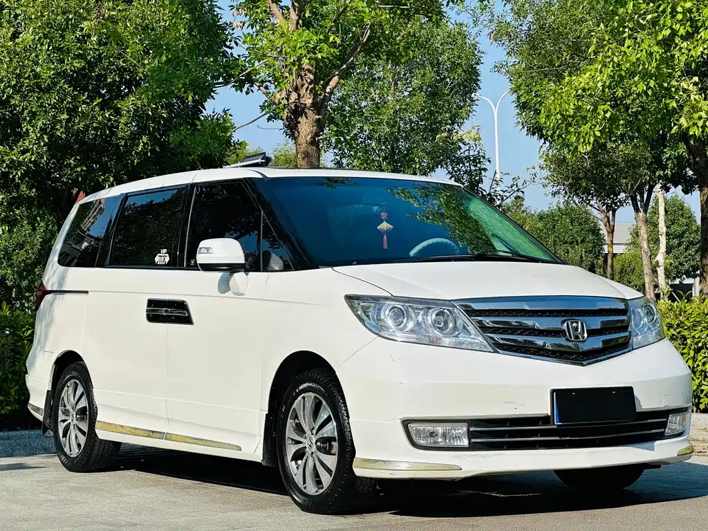Honda Elysion — миниатюра 3