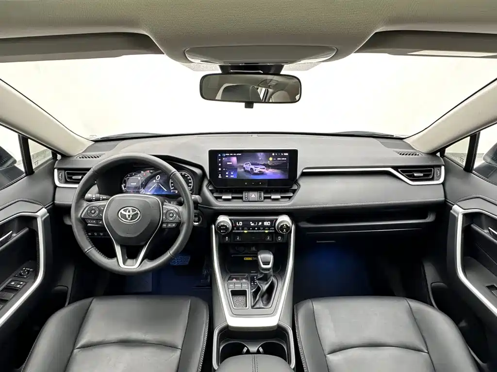 Toyota RAV4 — миниатюра 18