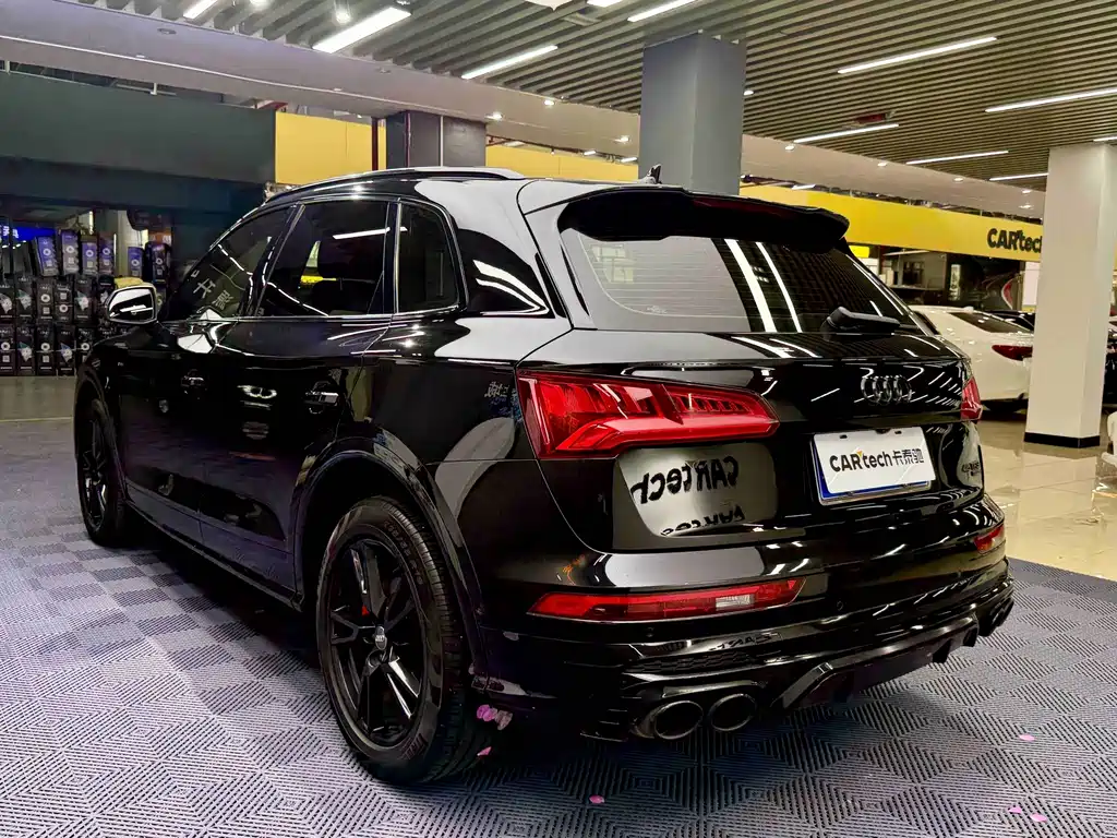 Audi Q5L — миниатюра 12