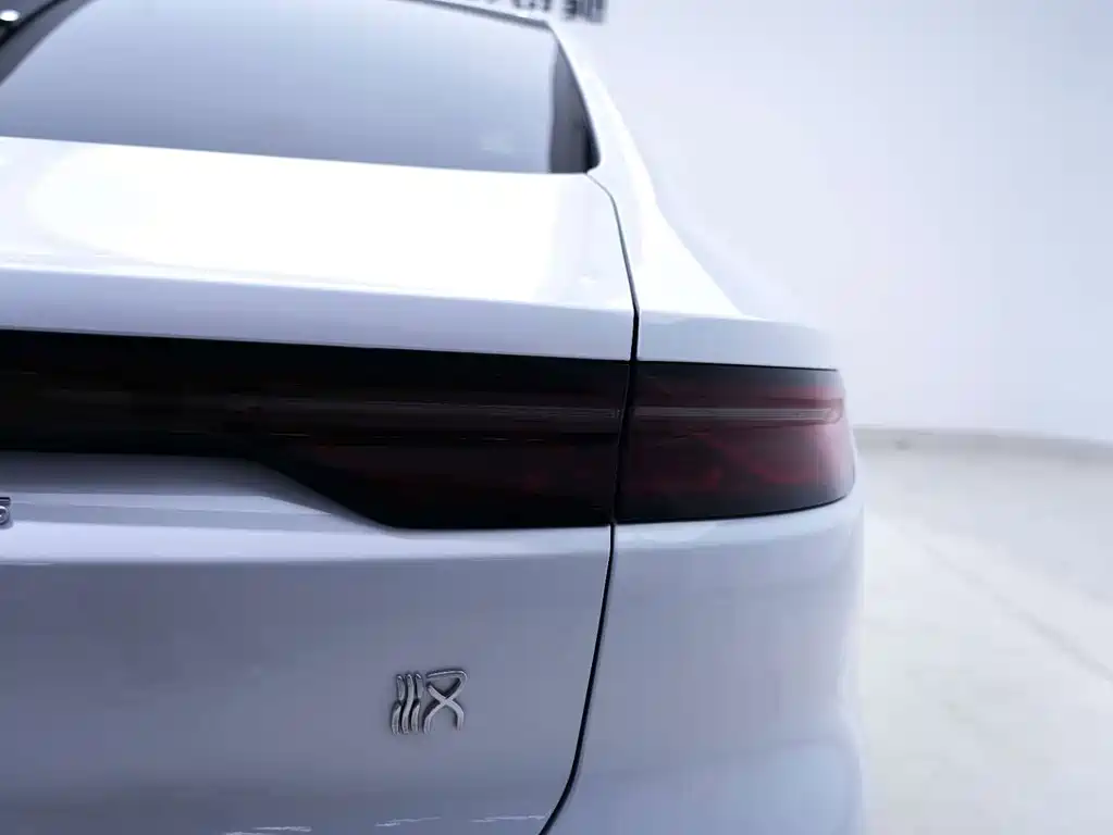 BYD Han — миниатюра 10