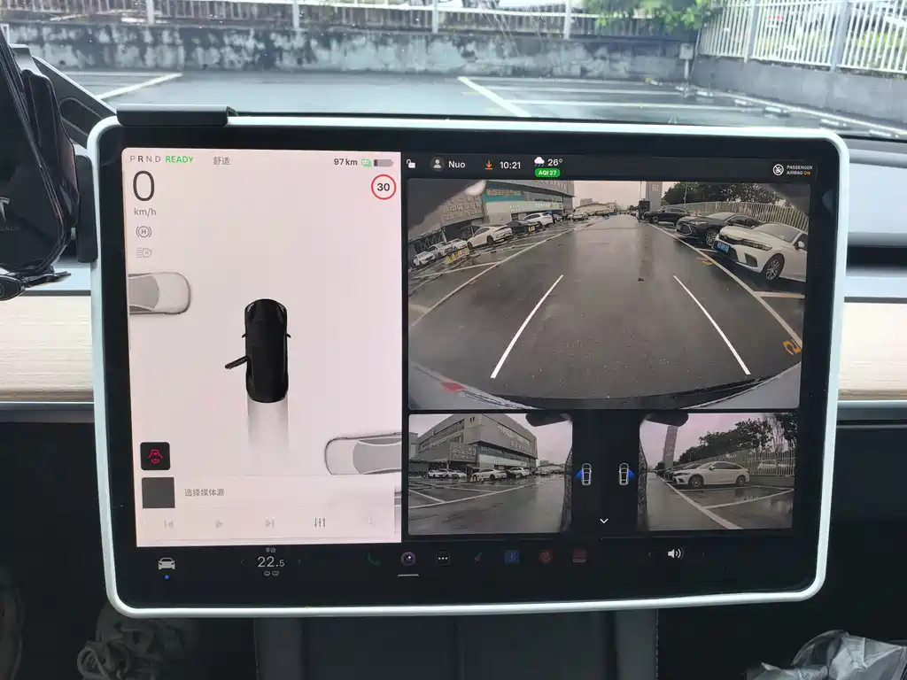Tesla Model 3 — миниатюра 25