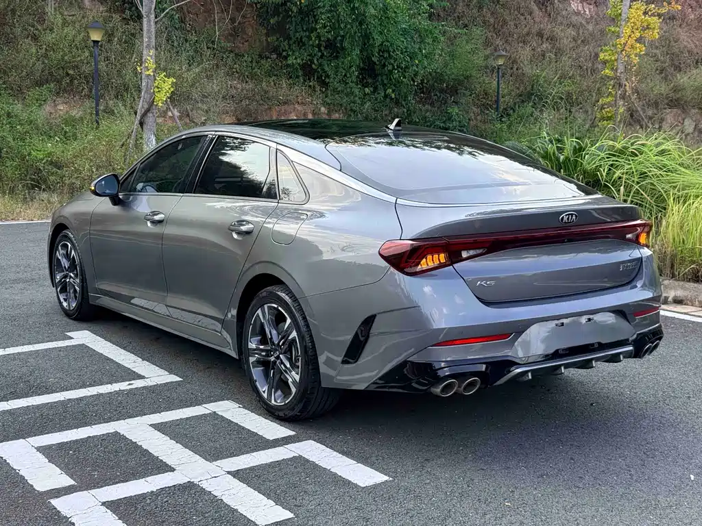 Kia K5 — миниатюра 7