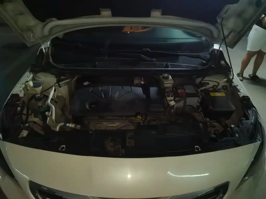 Peugeot 408 — миниатюра 21
