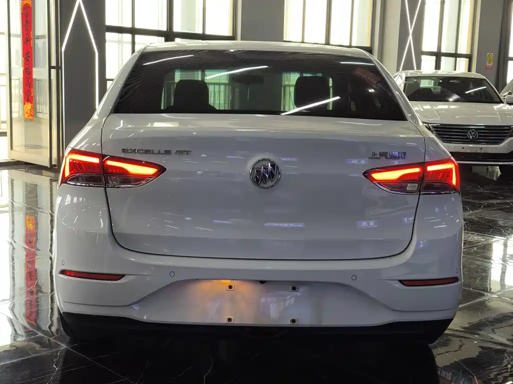 Buick Excelle — миниатюра 4