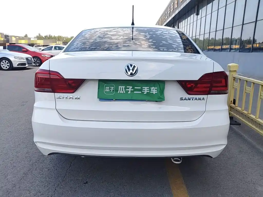 Volkswagen Santana — миниатюра 6