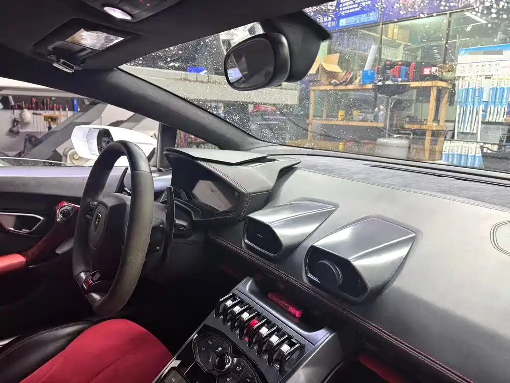 Lamborghini Huracán — миниатюра 3