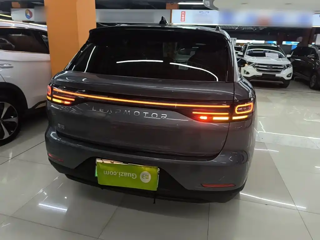 Leapmotor Leapmotor C11 — миниатюра 6