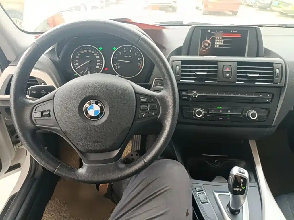 BMW 1 Series (Import) — миниатюра 10