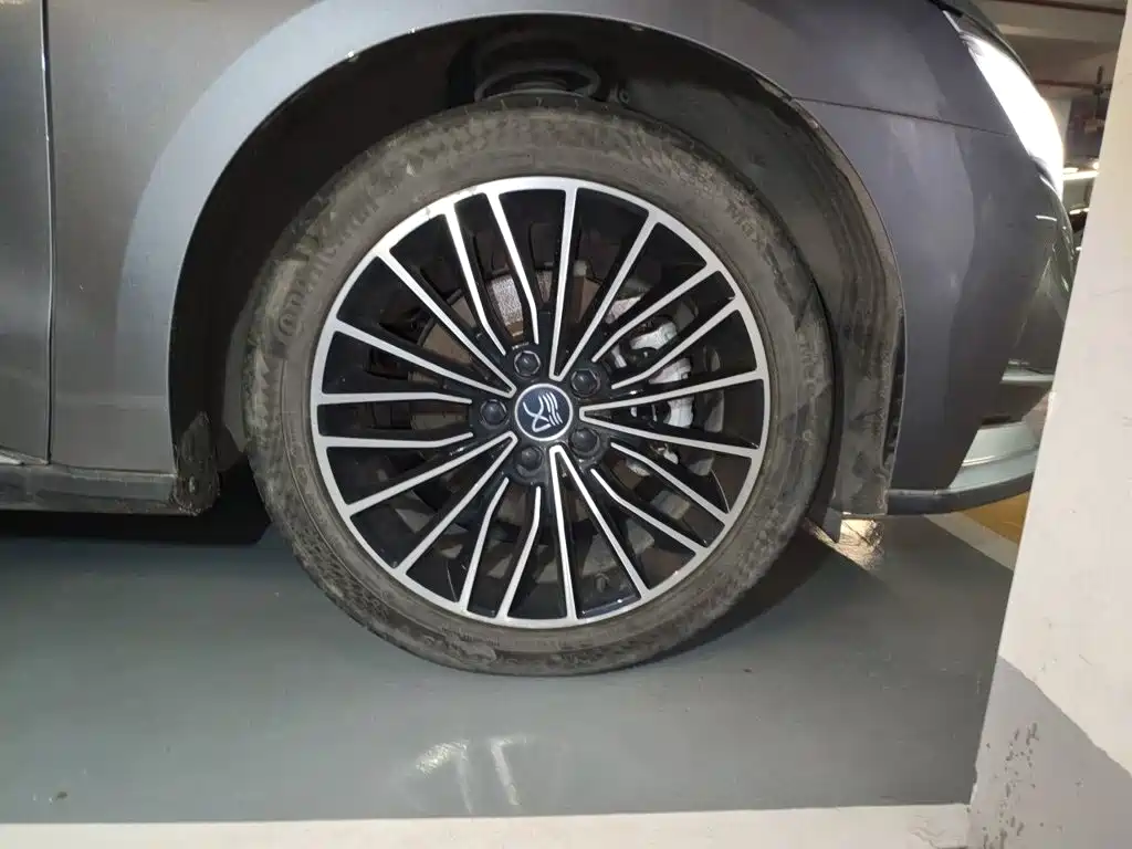BYD Han — миниатюра 8
