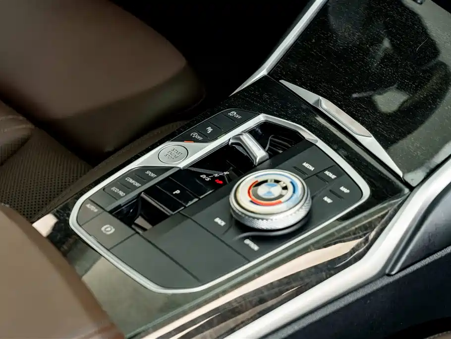 BMW 3 Series — миниатюра 20