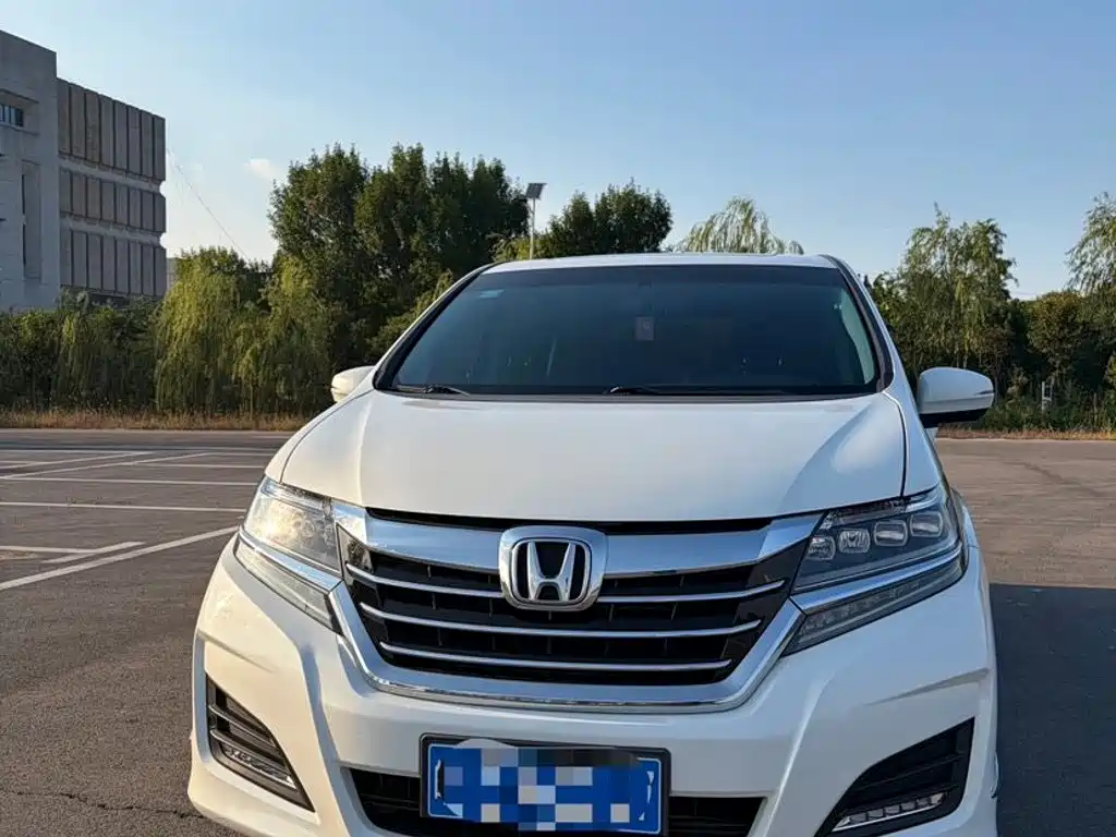 Honda Elysion — миниатюра 2