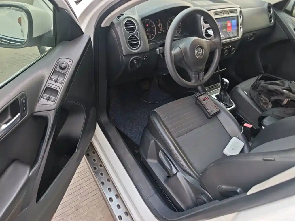 Volkswagen Tiguan — миниатюра 16