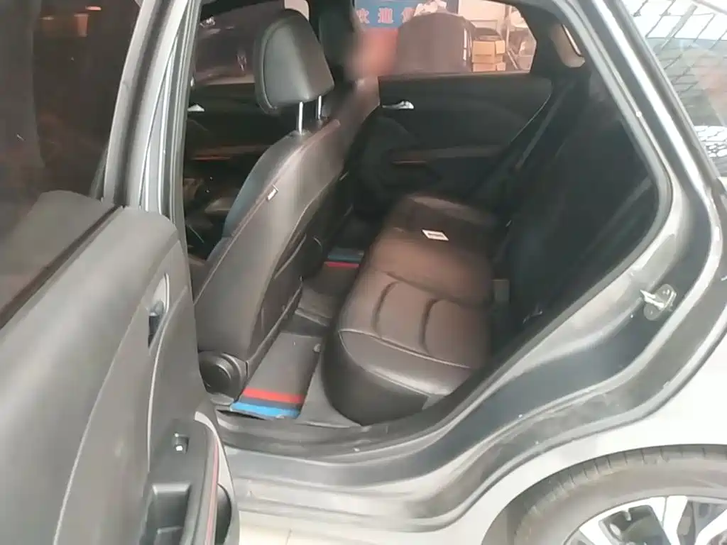 Chevrolet Monza — миниатюра 17