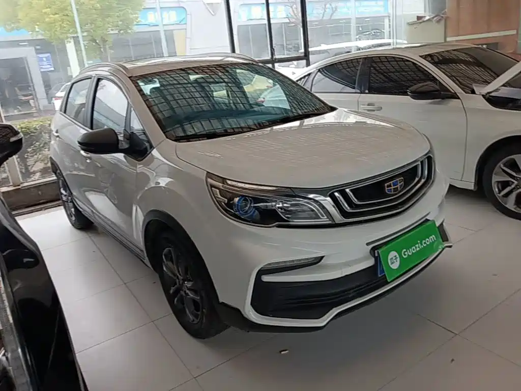 Geely Vision X3 — миниатюра 4