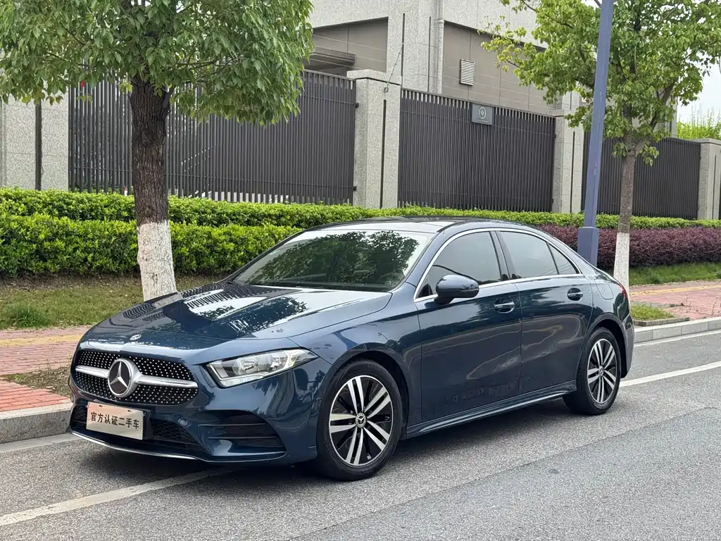 Mercedes-Benz A-Class A 2020 A 180 L Sport