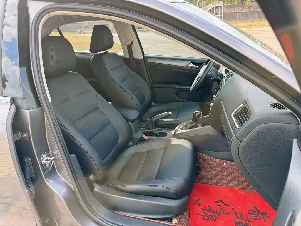 Volkswagen Sagitar — миниатюра 15