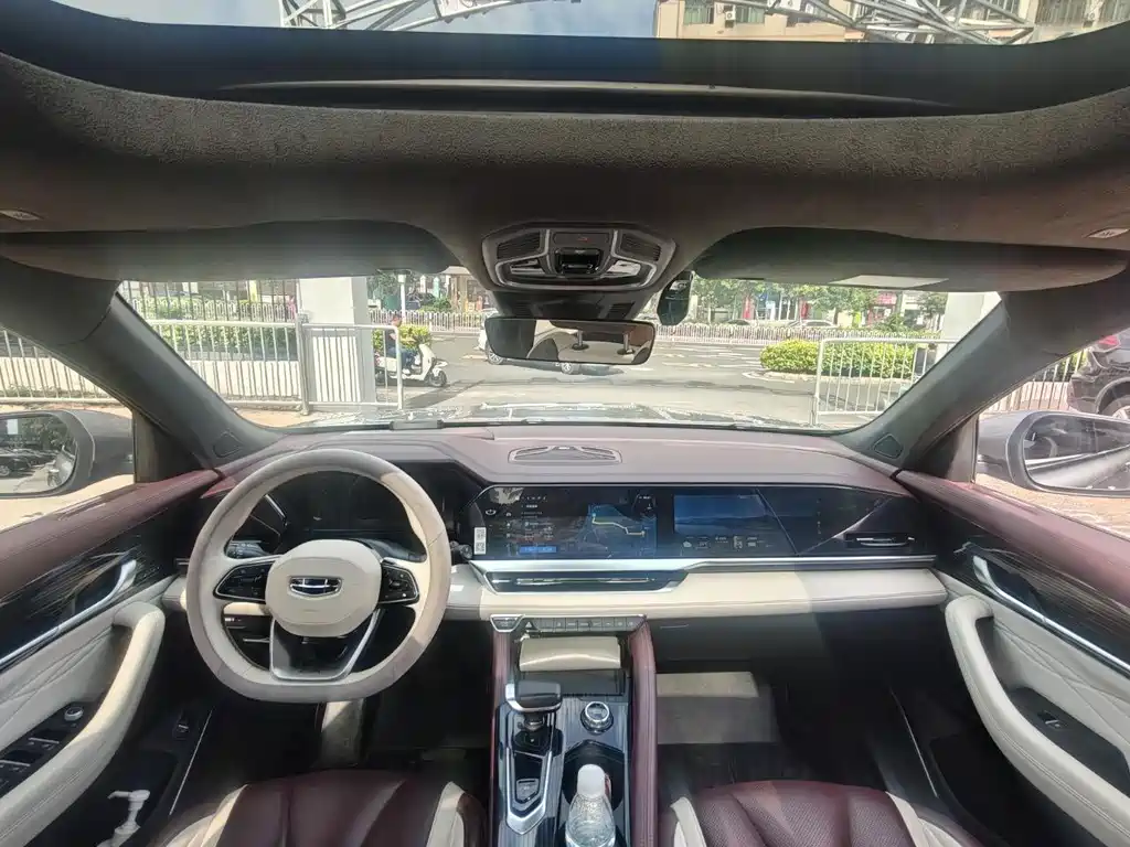 Geely Xingyue L — миниатюра 4