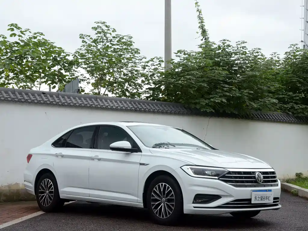 Volkswagen Sagitar — миниатюра 3