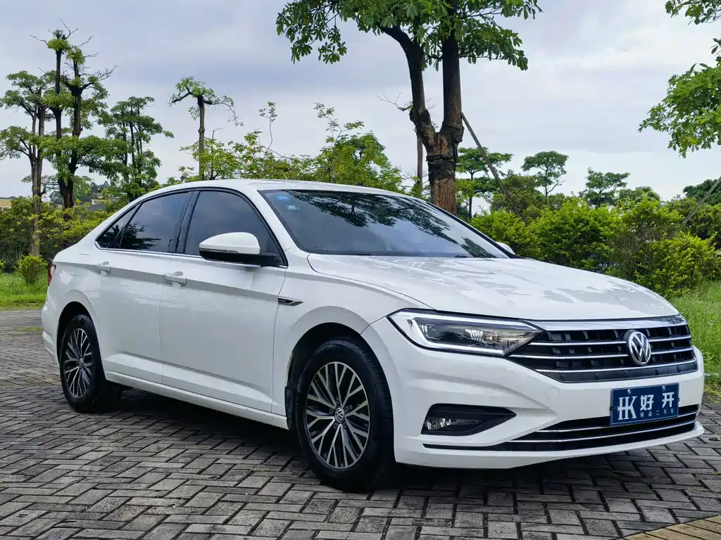 Volkswagen Sagitar — миниатюра 3