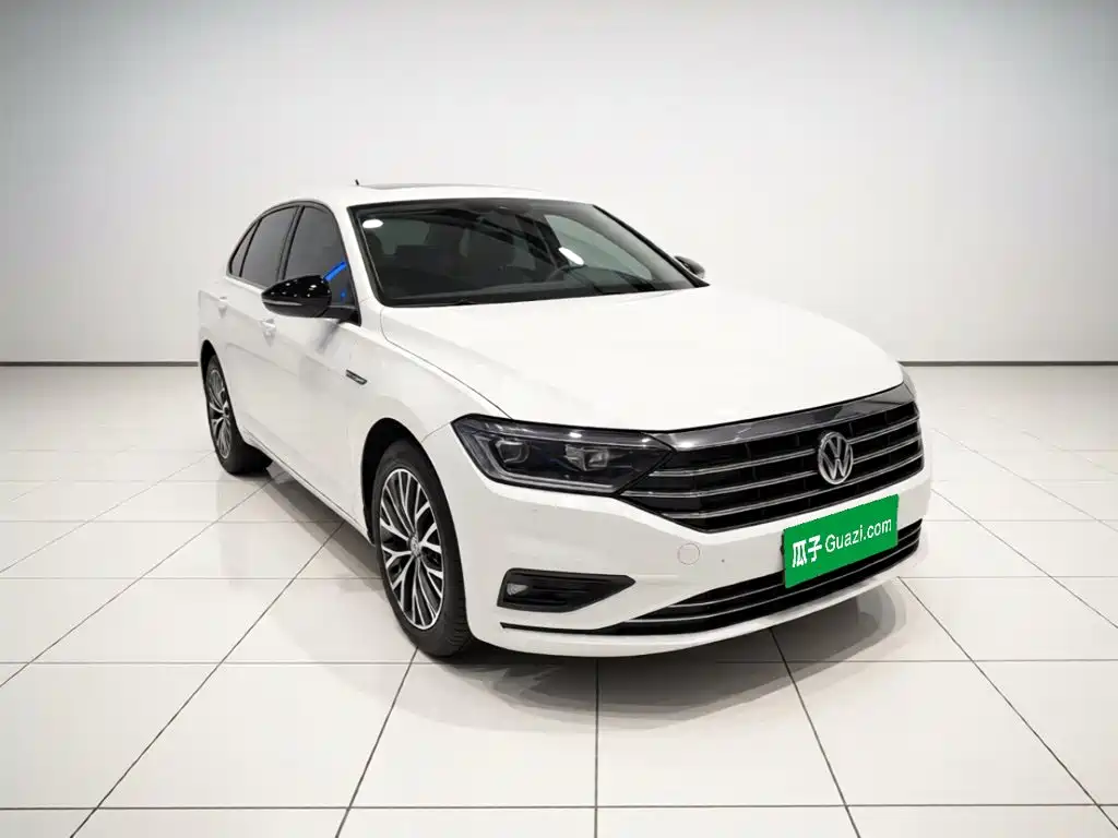 Volkswagen Sagitar — миниатюра 3