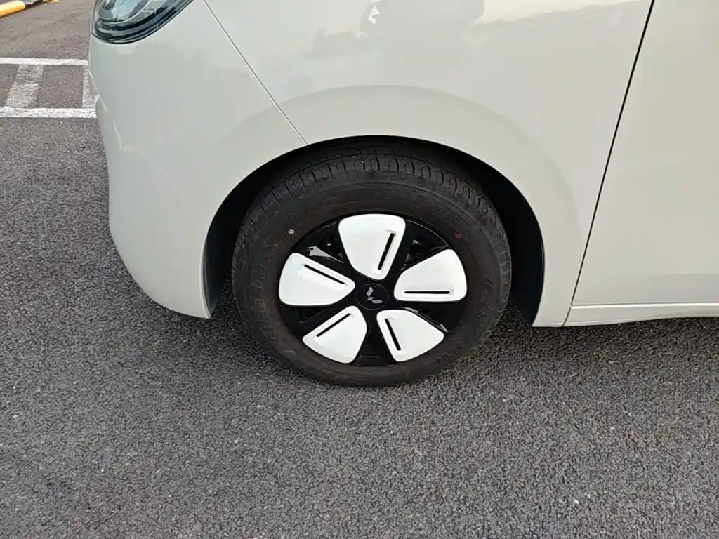 Wuling MINIEV — миниатюра 23