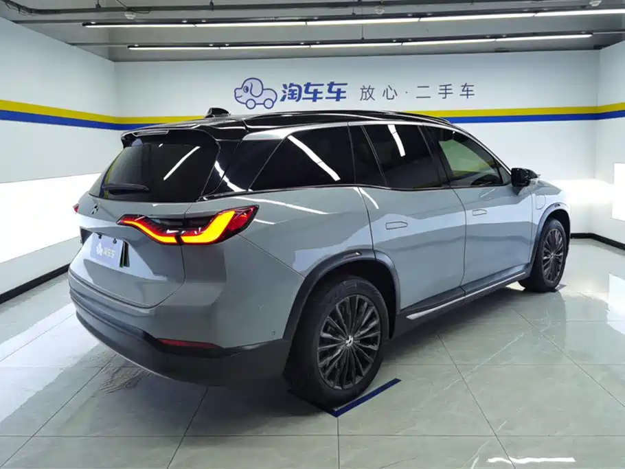 NIO NIO ES8