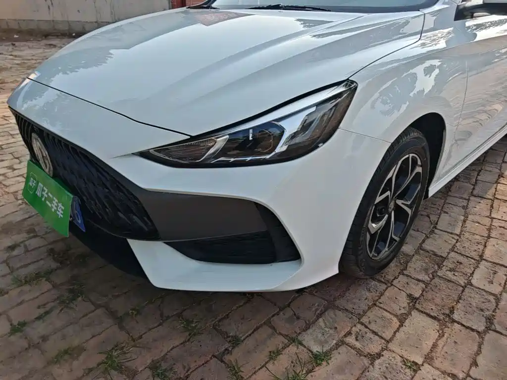 MG MG5 — миниатюра 24