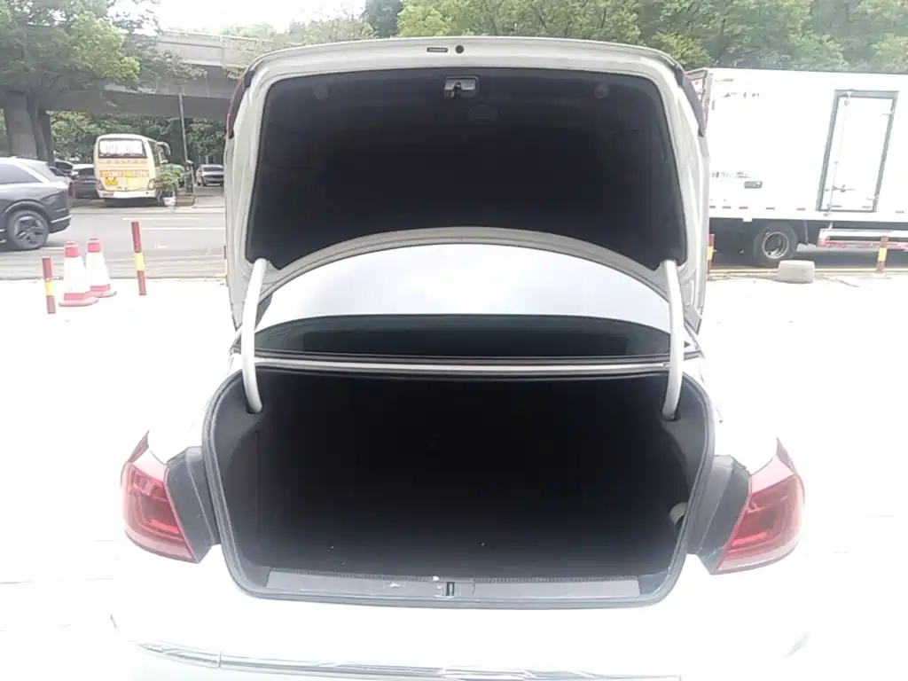 Volkswagen CC — миниатюра 19