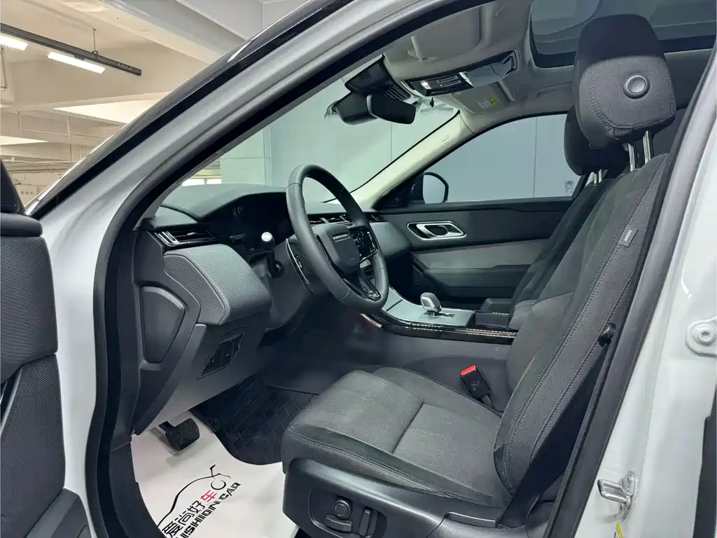 Land Rover Velar — миниатюра 8