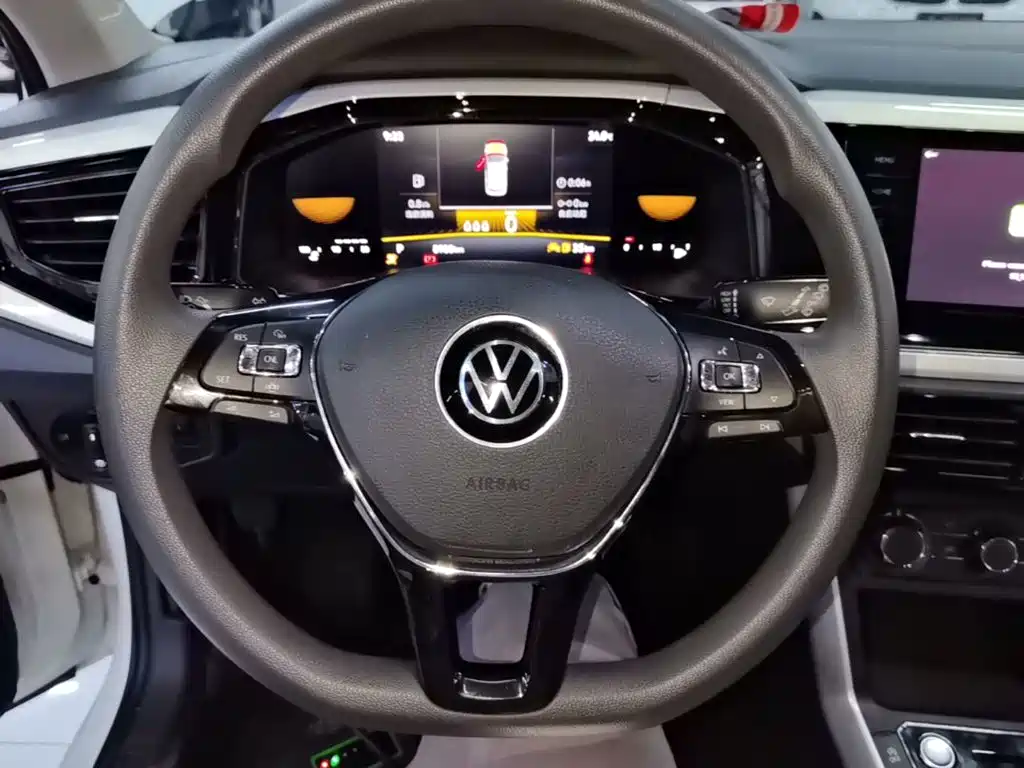 Volkswagen Polo — миниатюра 11