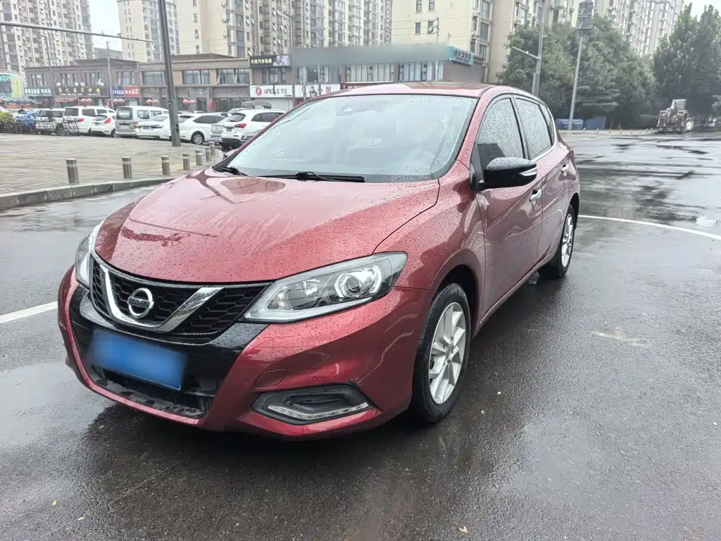 Nissan Tiida — миниатюра 22