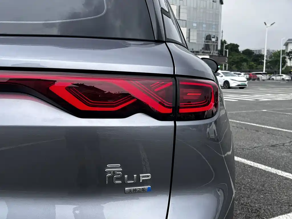 BYD Yuan UP — миниатюра 21