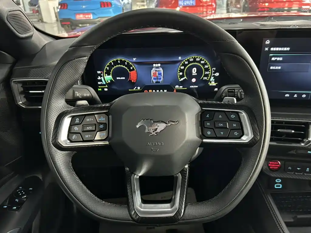 Ford Mustang — миниатюра 6