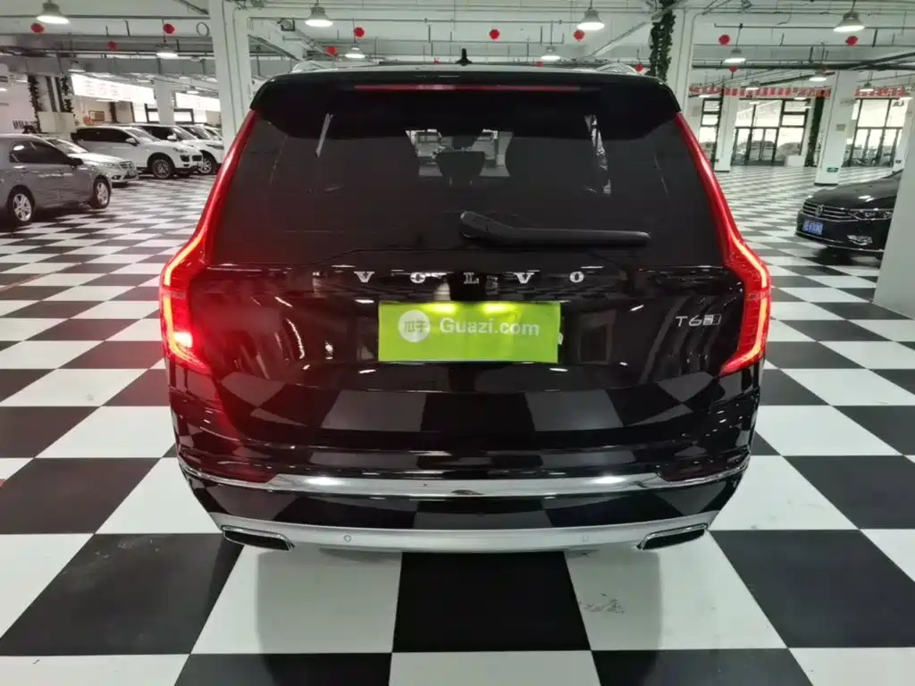 Volvo XC90 — миниатюра 6